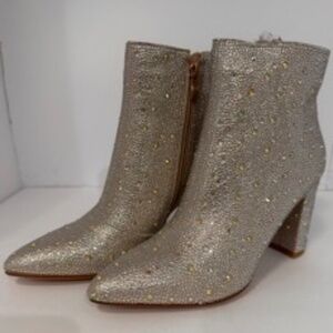 Rhinestone Silver Western Boots  Size 8